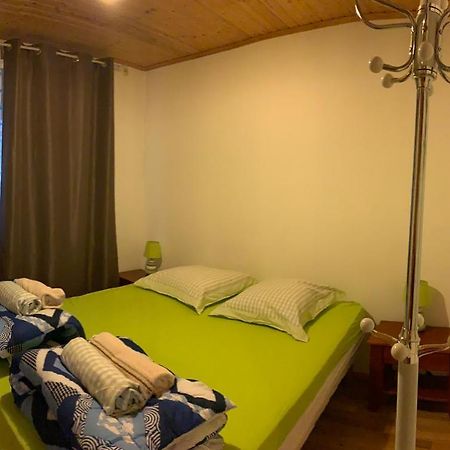 Saint-Dalmas Les Chalets Fleurs De France - Kota מראה חיצוני תמונה