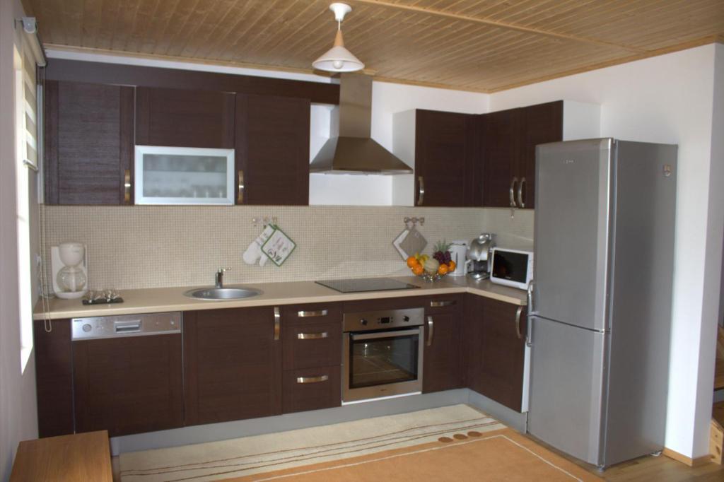 Saint-Dalmas Les Chalets Fleurs De France - Kota חדר תמונה